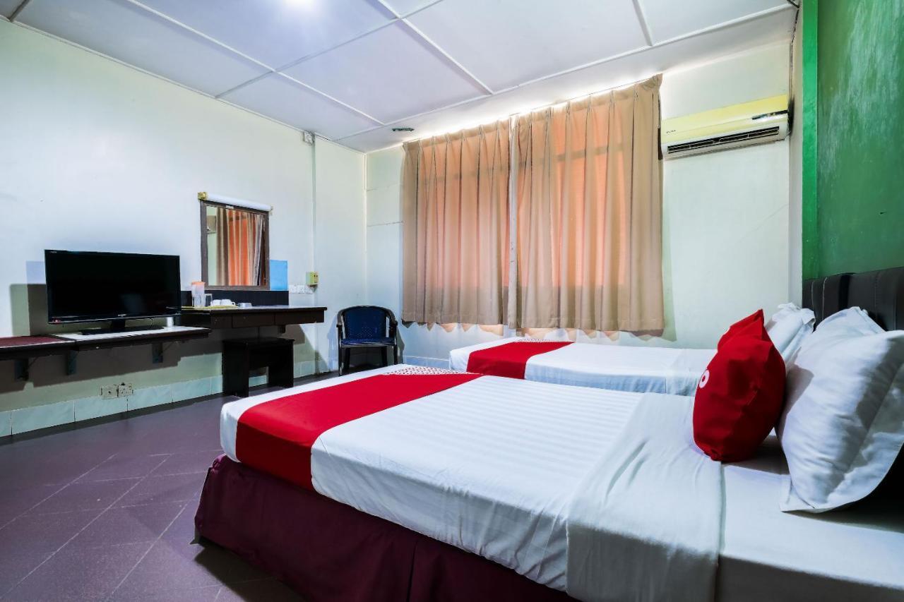 Oyo 89997 Kurnia Hotel Tawau Dış mekan fotoğraf