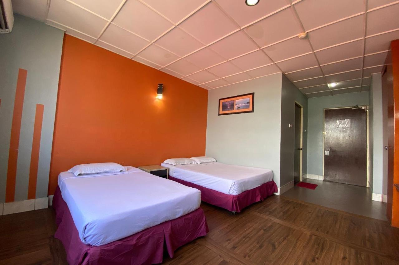 Oyo 89997 Kurnia Hotel Tawau Dış mekan fotoğraf